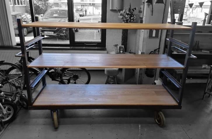 Industriële stellingskast op wielen Vintage, 205cm B x 60cm D x 139 H, 3 x Planken Multifunctioneel.